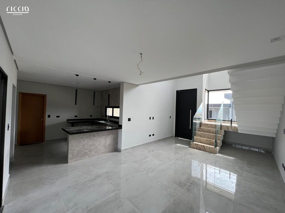 Casa de Condomínio à venda com 3 quartos, 360m² - Foto 3