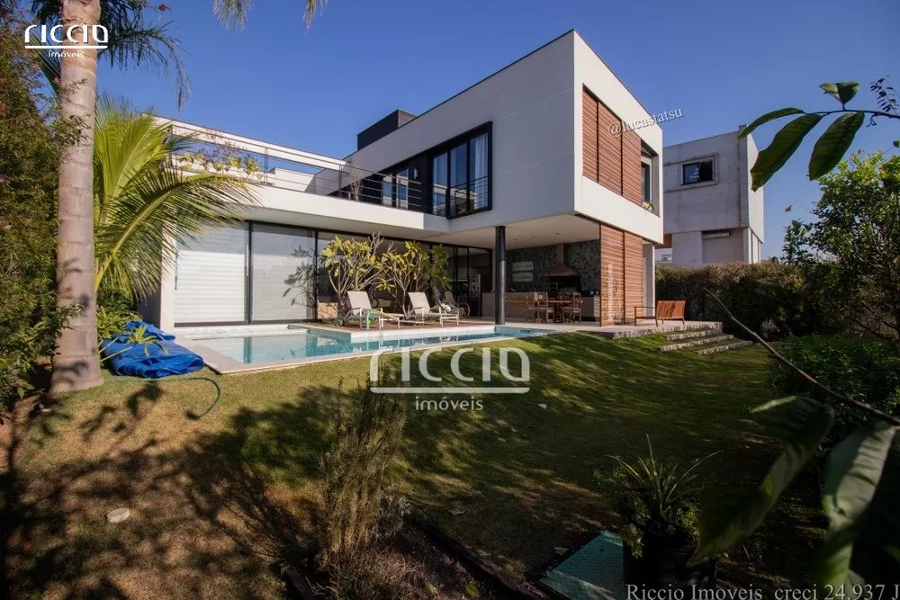 Casa de Condomínio à venda com 4 quartos, 400m² - Foto 1