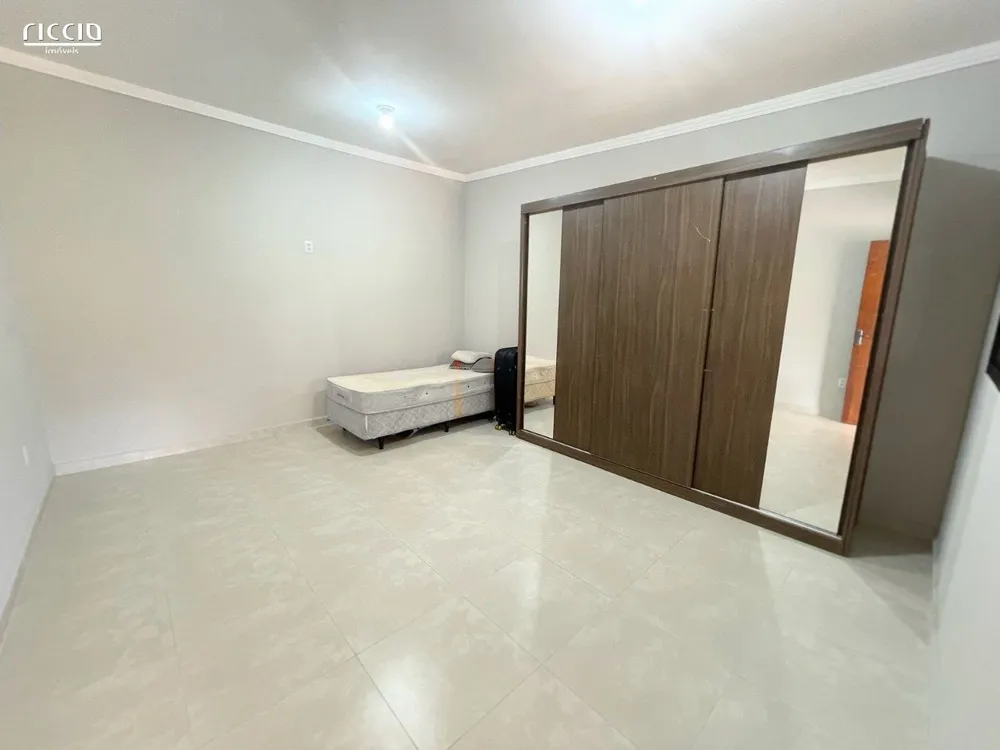 Chácara, 4 quartos, 4000 m² - Foto 8