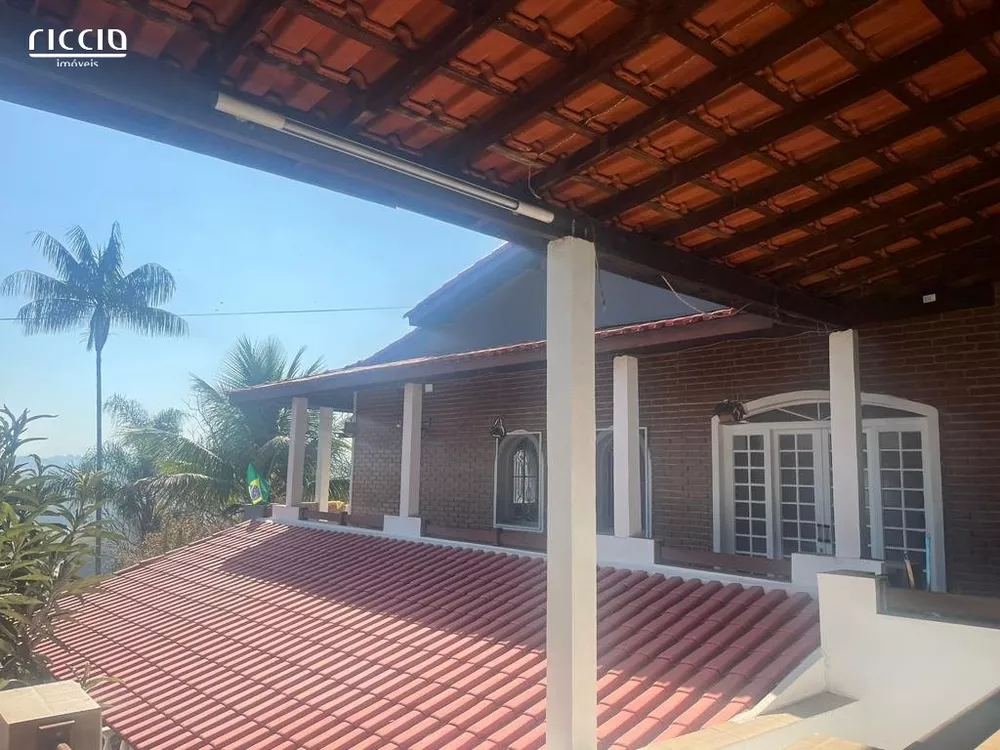 Chácara, 3 quartos, 1660 m² - Foto 3