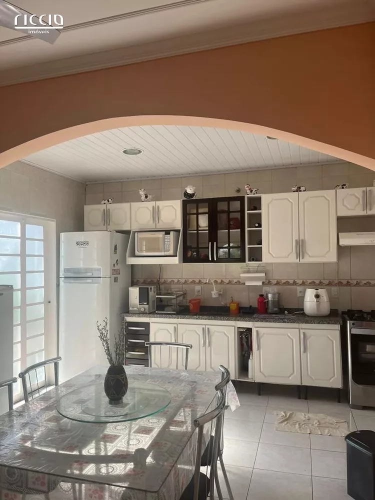 Chácara, 3 quartos, 1660 m² - Foto 10