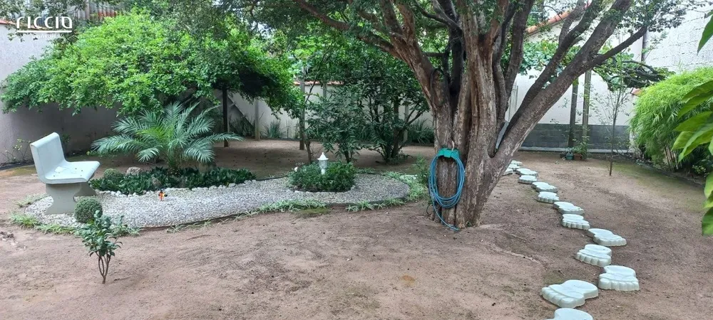 Casa, 3 quartos, 200 m² - Foto 2