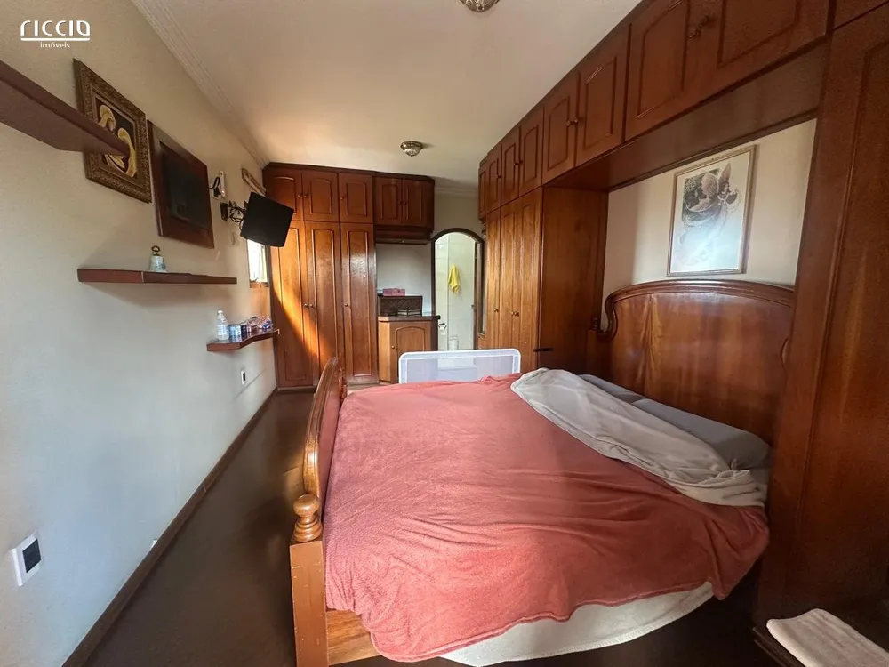 Apartamento, 3 quartos, 205 m² - Foto 2