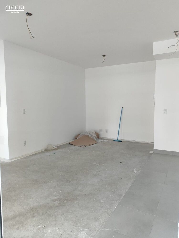 Apartamento à venda com 3 quartos, 75 - Foto 1