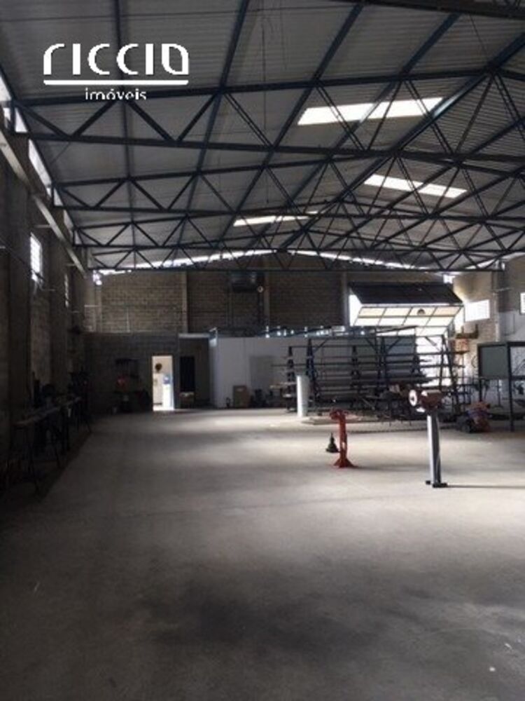Depósito-Galpão, 750 m² - Foto 1