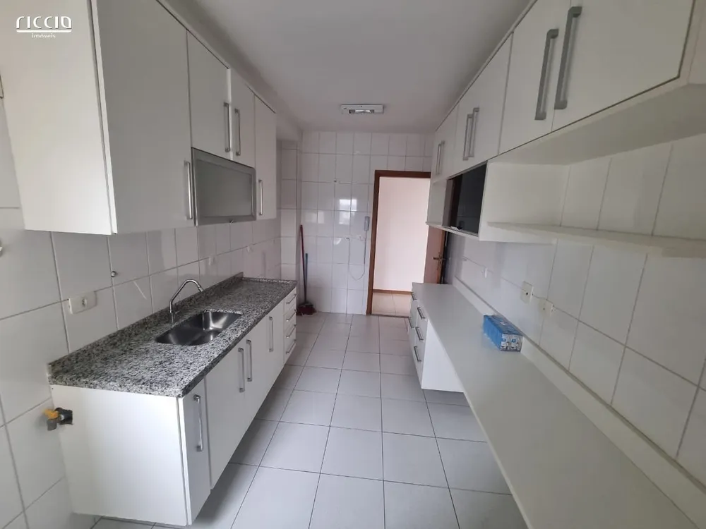 Apartamento, 3 quartos, 121 m² - Foto 2
