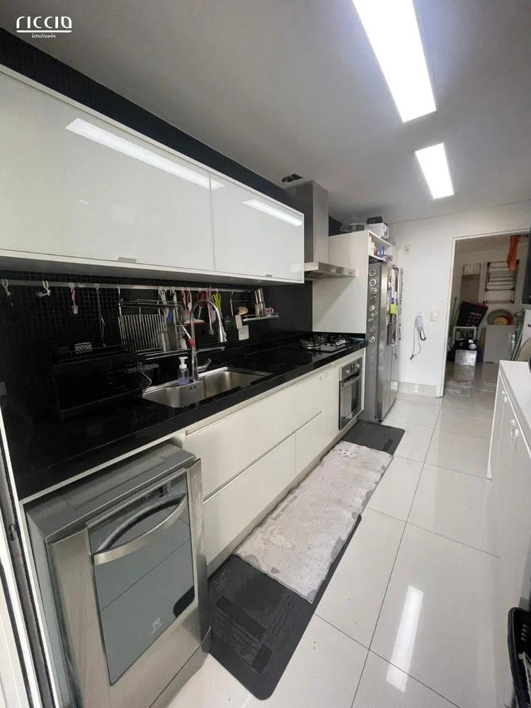 Apartamento, 3 quartos, 140 m² - Foto 4