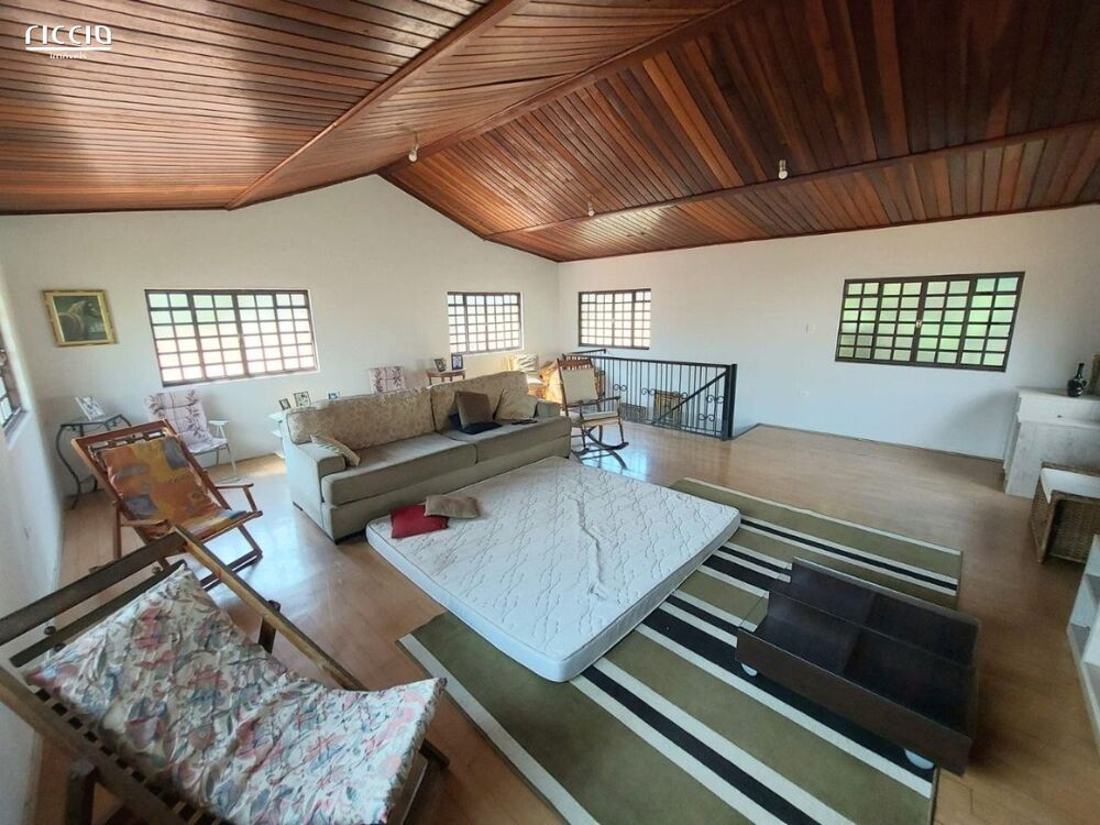 Casa, 4 quartos, 240 m² - Foto 12