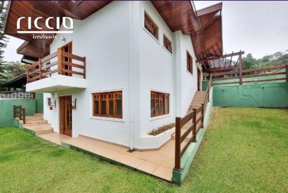 Casa de Condomínio à venda com 3 quartos, 240m² - Foto 3