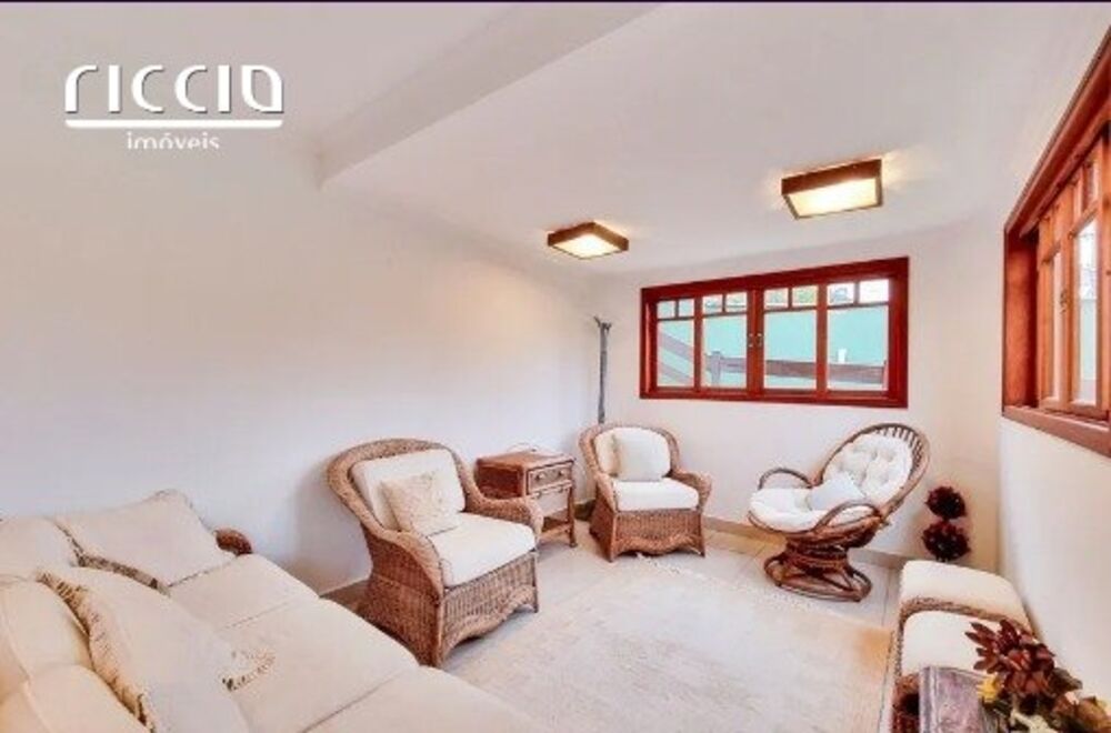 Casa de Condomínio à venda com 3 quartos, 240m² - Foto 8