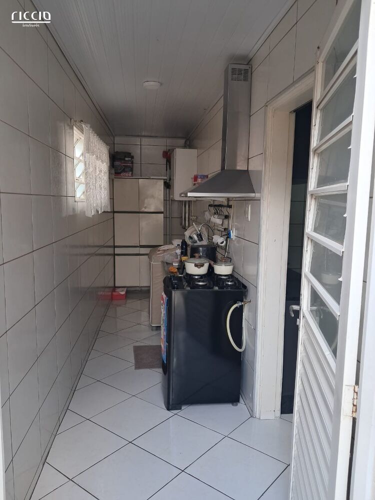 Casa à venda com 4 quartos, 130m² - Foto 24