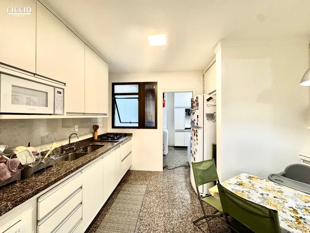 Apartamento, 3 quartos, 142 m² - Foto 3