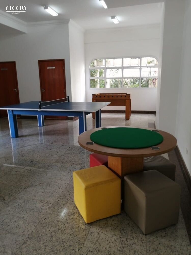 Apartamento à venda com 2 quartos, 82m² - Foto 2