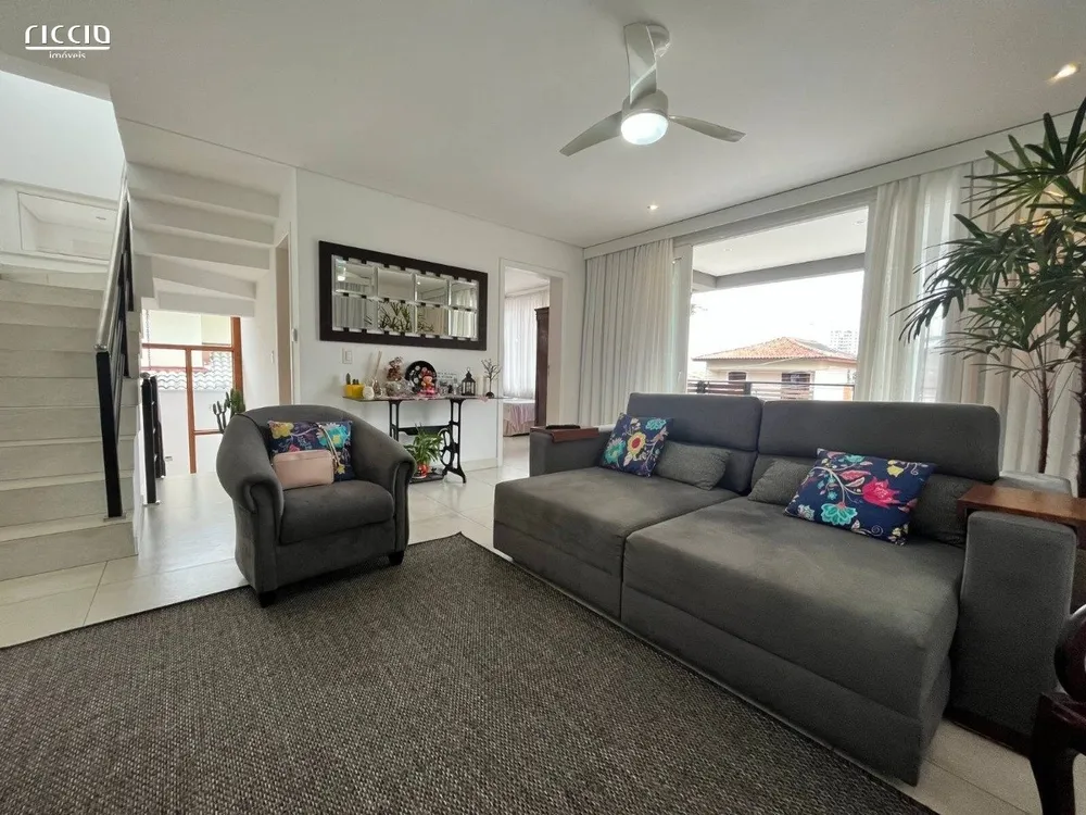 Casa, 3 quartos, 396 m² - Foto 2