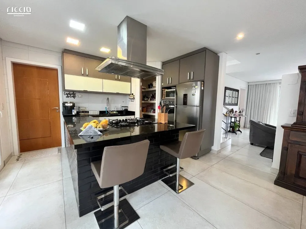 Casa, 3 quartos, 396 m² - Foto 3