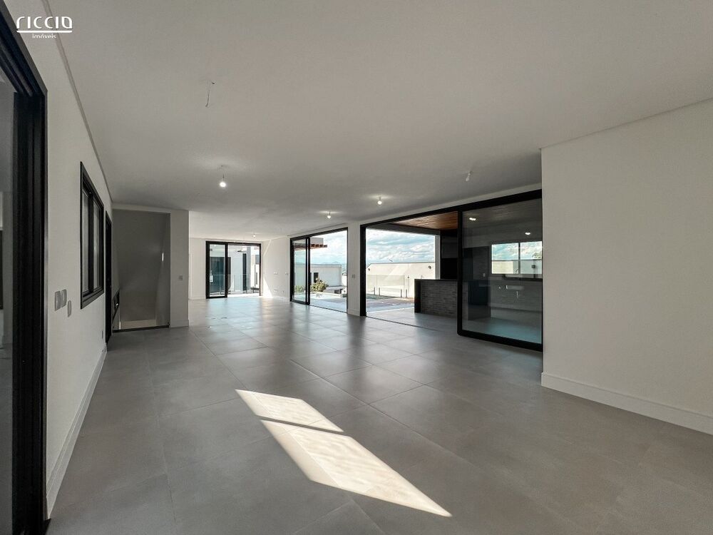 Casa de Condomínio, 5 quartos - Foto 1