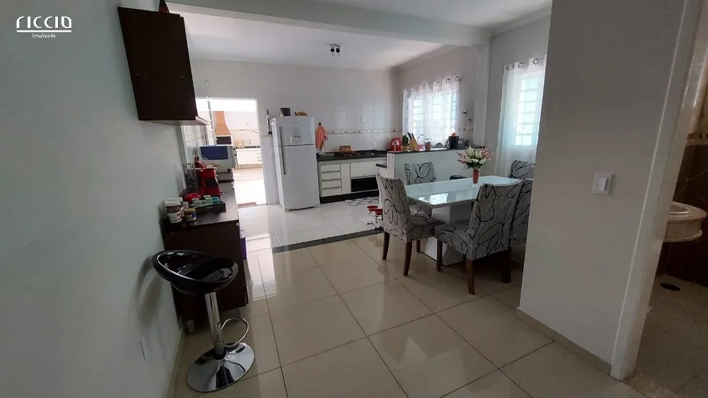 Casa, 3 quartos, 150 m² - Foto 1