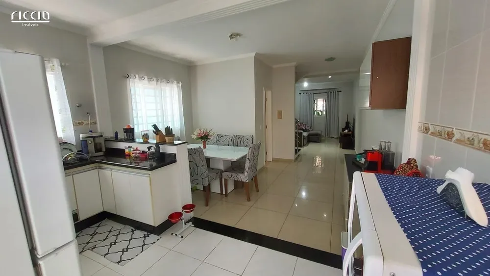 Casa, 3 quartos, 150 m² - Foto 2