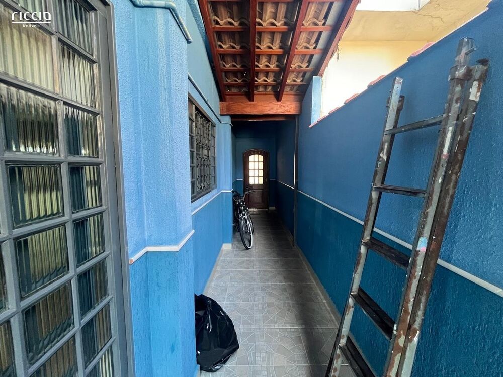 Casa, 4 quartos, 260 m² - Foto 3