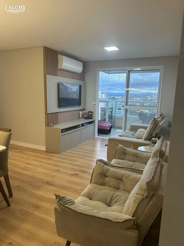 Apartamento, 3 quartos, 92 m² - Foto 1