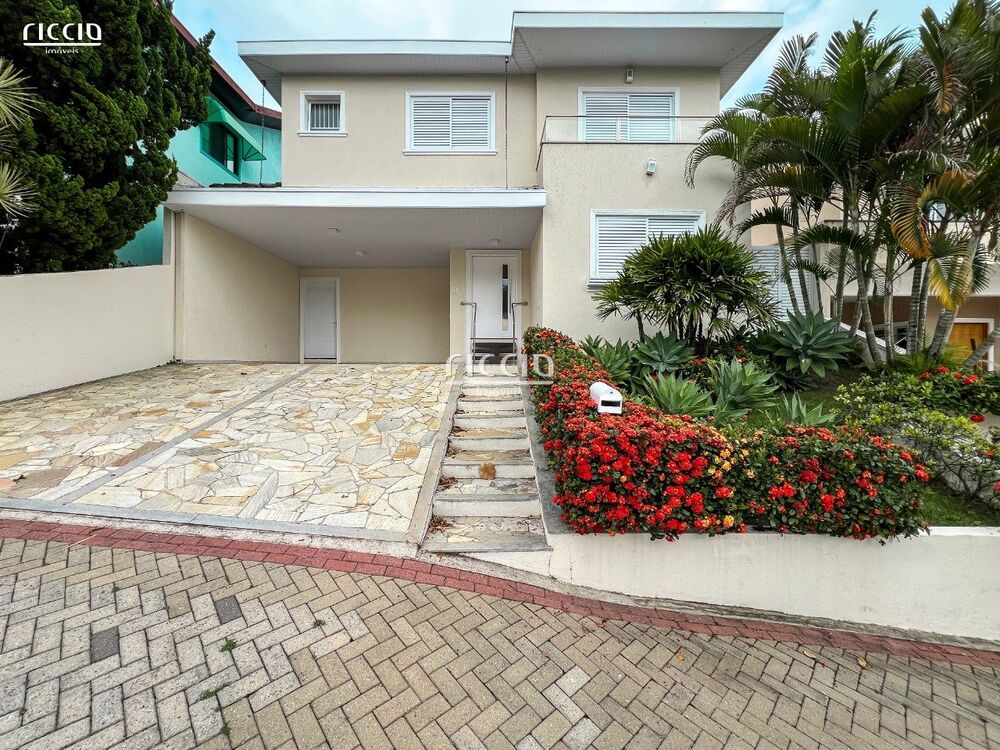 Casa de Condomínio à venda com 3 quartos, 375m² - Foto 1