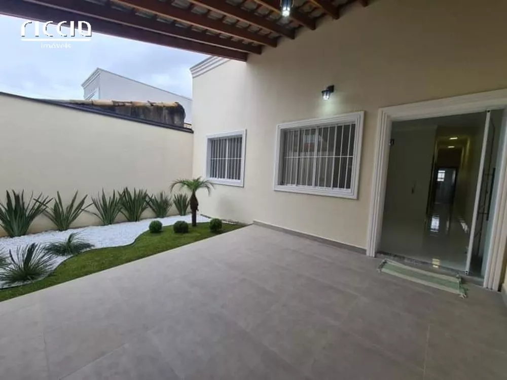 Casa à venda com 3 quartos, 161m² - Foto 4