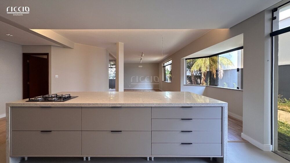Casa de Condomínio à venda com 4 quartos, 450m² - Foto 3
