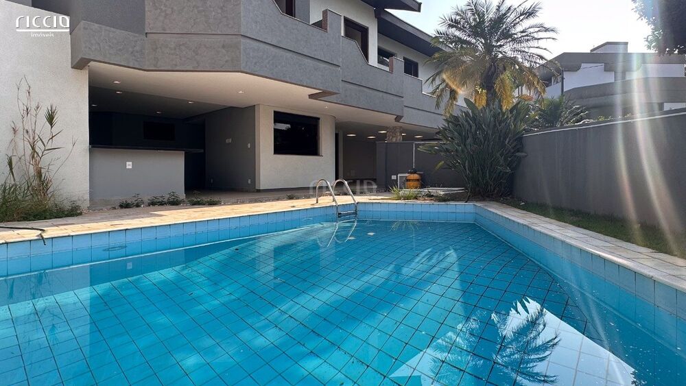 Casa de Condomínio à venda com 4 quartos, 450m² - Foto 9