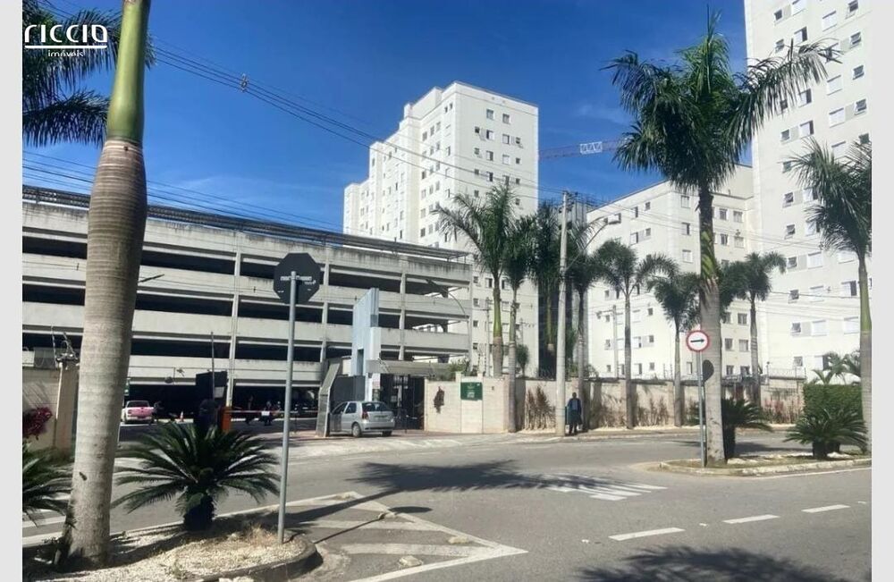 Apartamento à venda com 2 quartos, 47m² - Foto 2