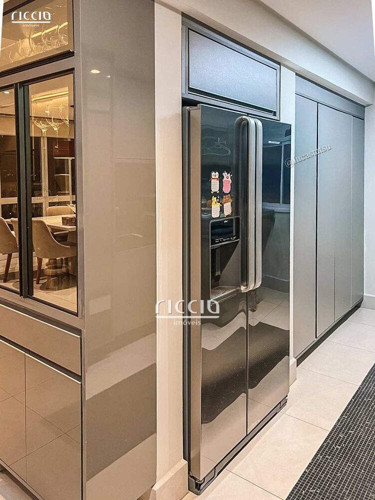 Cobertura à venda com 3 quartos, 265m² - Foto 2