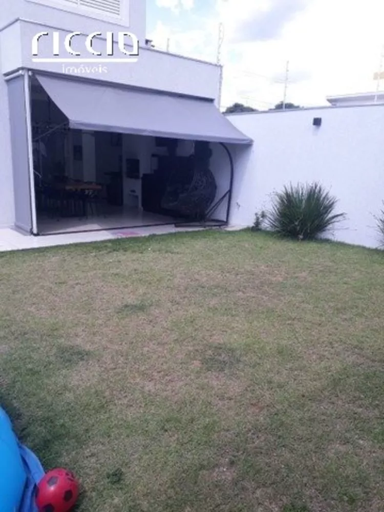 Casa à venda com 4 quartos, 210m² - Foto 5