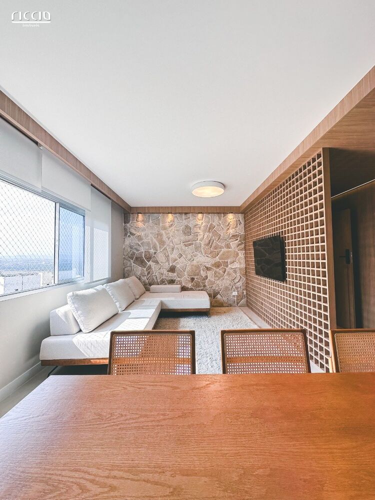 Apartamento à venda com 3 quartos, 115m² - Foto 2