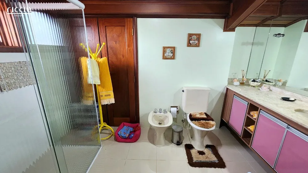 Cobertura, 5 quartos, 216 m² - Foto 2