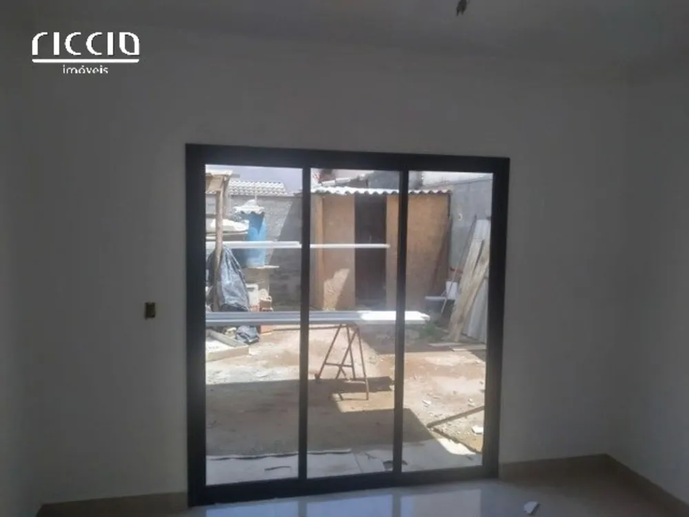 Casa, 3 quartos, 212 m² - Foto 3