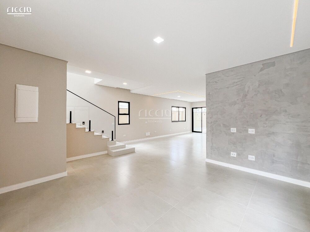 Casa de Condomínio à venda com 3 quartos, 252m² - Foto 4