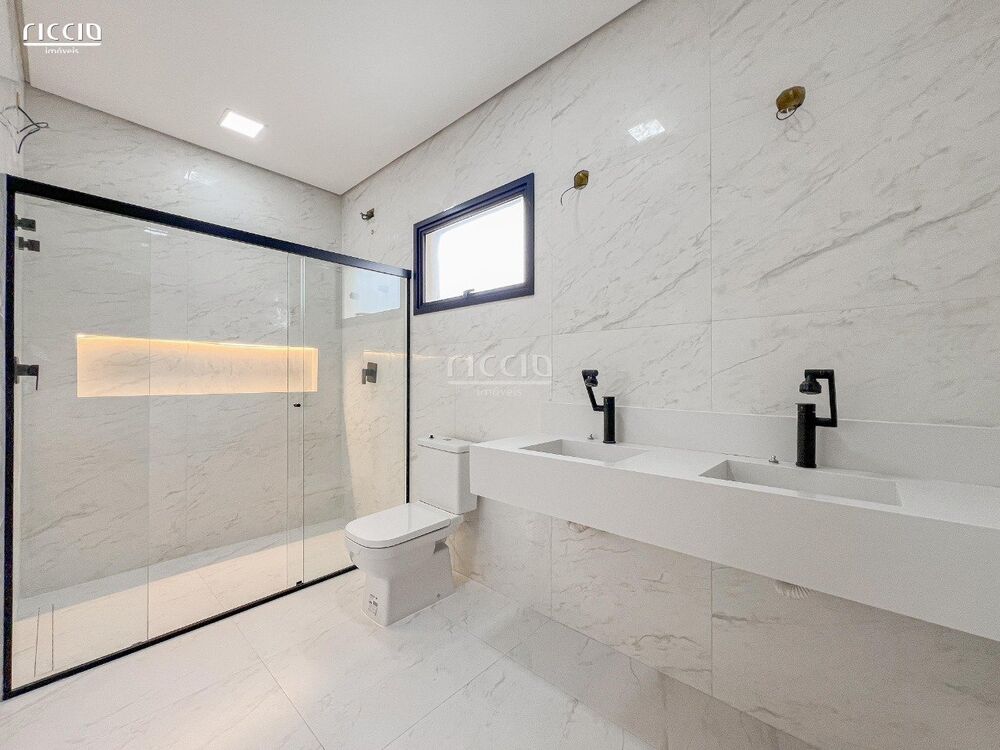 Casa de Condomínio à venda com 3 quartos, 252m² - Foto 16