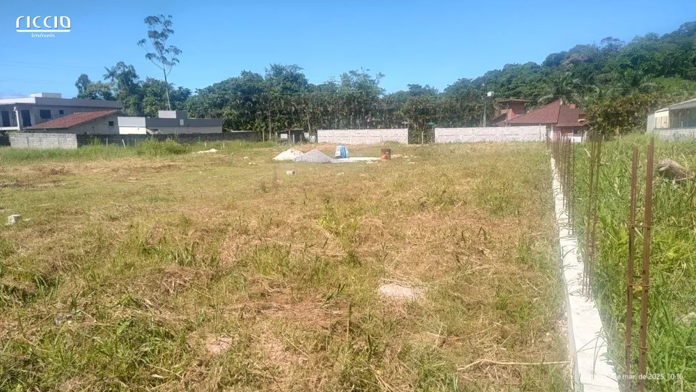 Terreno, 1800 m² - Foto 1