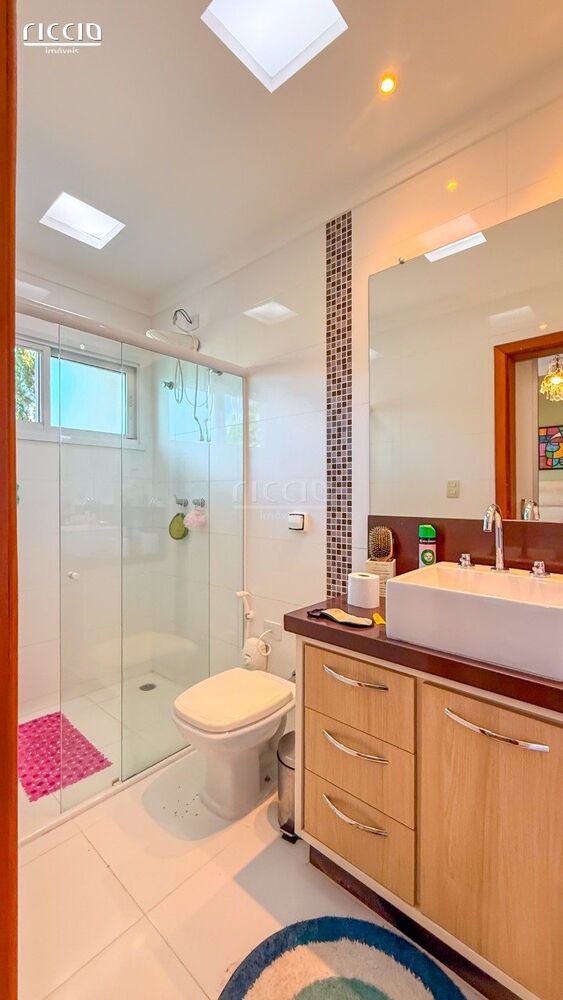 Casa de Condomínio à venda com 4 quartos, 400m² - Foto 13