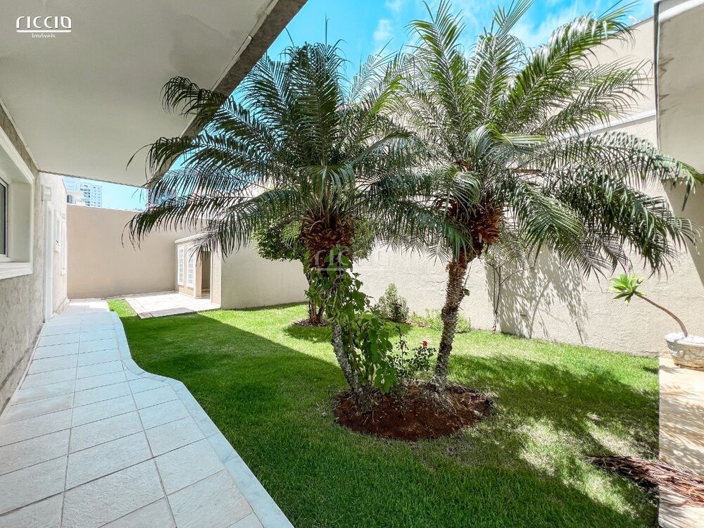 Casa de Condomínio à venda com 5 quartos, 550m² - Foto 5