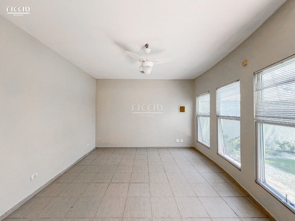 Casa de Condomínio à venda com 5 quartos, 550m² - Foto 6