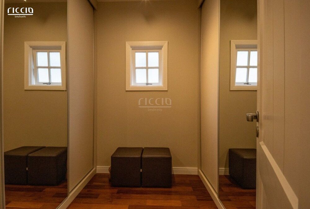 Casa de Condomínio à venda com 4 quartos, 350m² - Foto 16