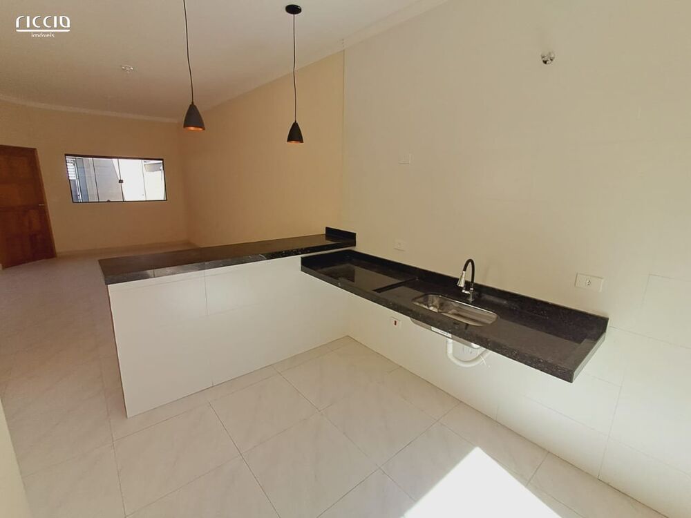 Casa à venda com 3 quartos, 88m² - Foto 5