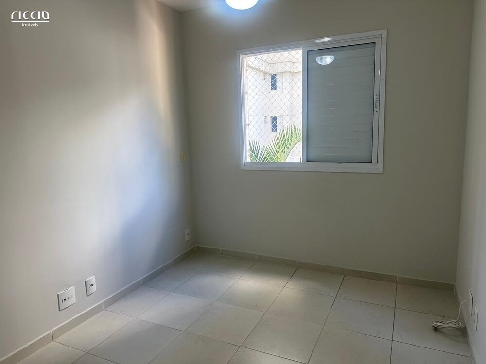 Apartamento à venda com 2 quartos, 90m² - Foto 3