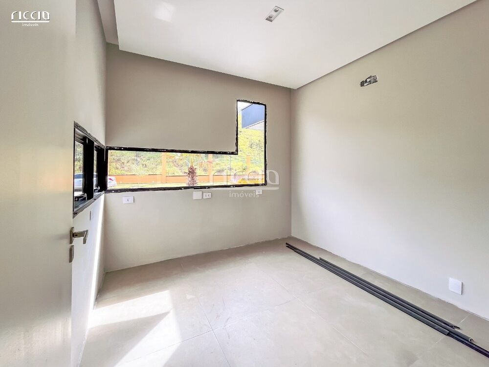 Casa de Condomínio à venda com 4 quartos, 485m² - Foto 4