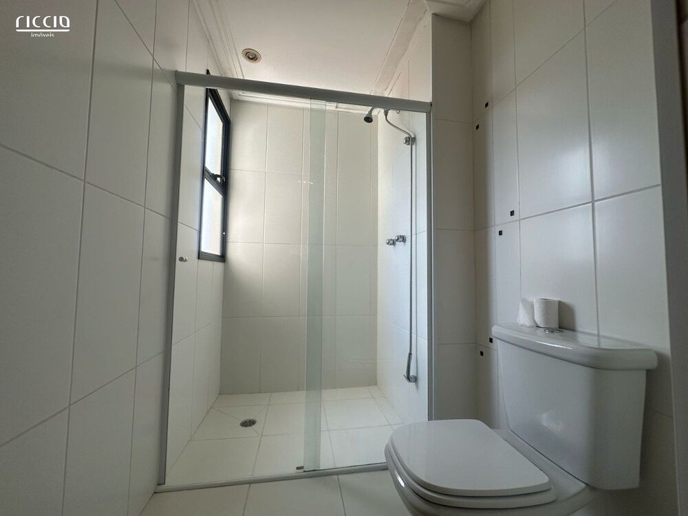 Apartamento à venda com 4 quartos, 157m² - Foto 4