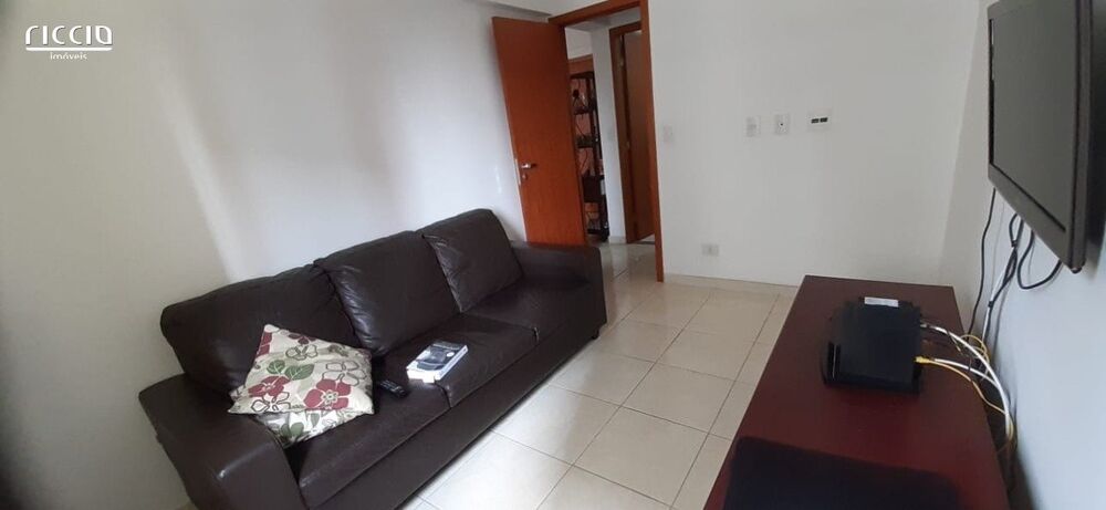 Apartamento à venda com 3 quartos, 75m² - Foto 1