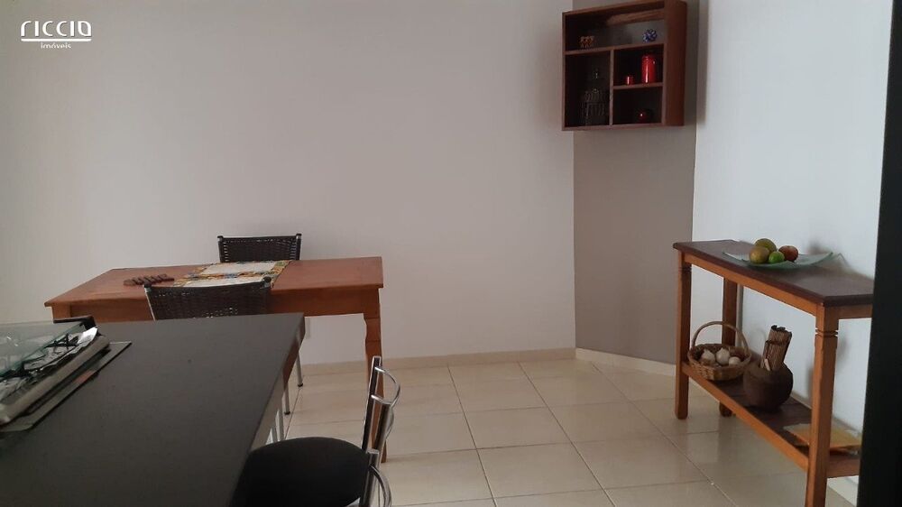 Apartamento à venda com 3 quartos, 75m² - Foto 4