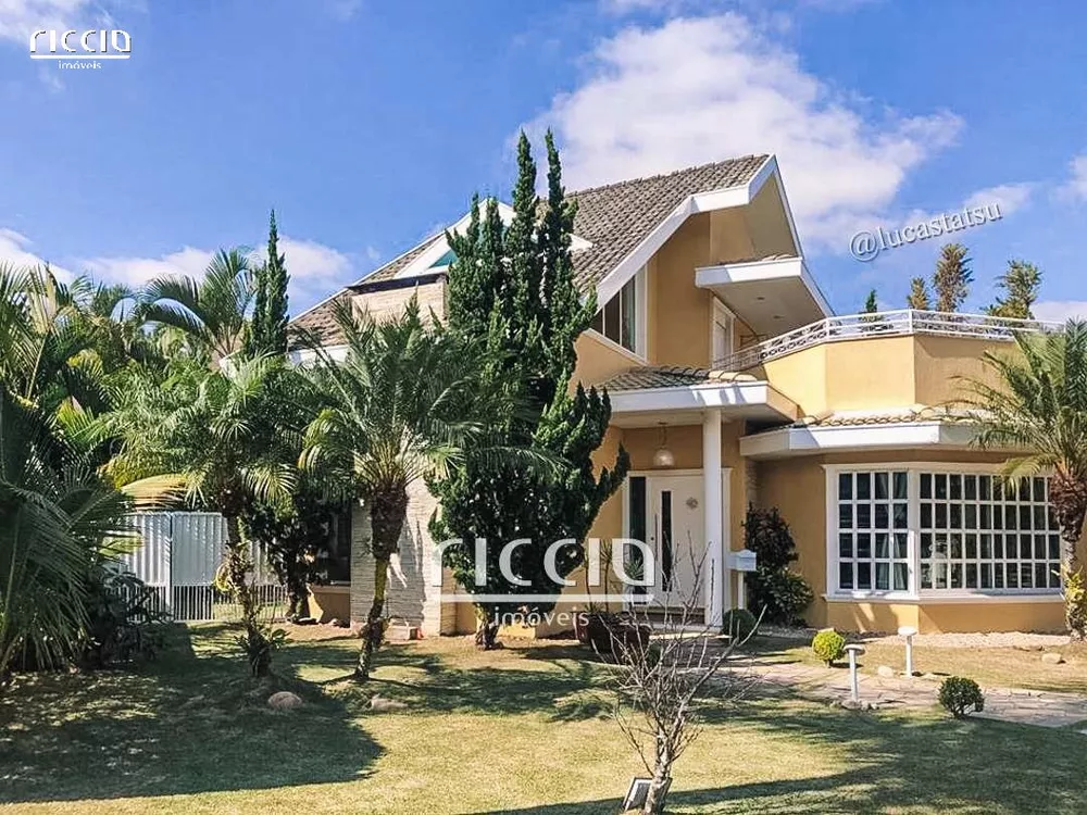 Casa de Condomínio à venda com 4 quartos, 400m² - Foto 2