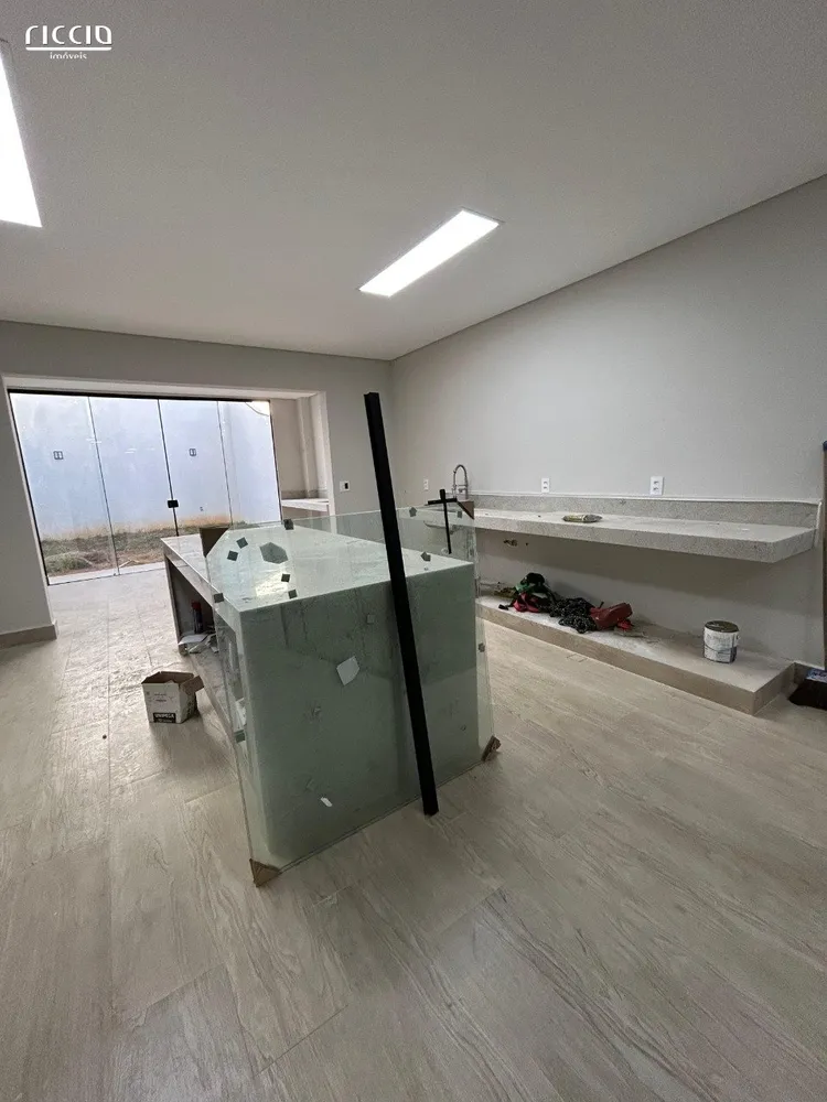 Casa, 3 quartos, 187 m² - Foto 2