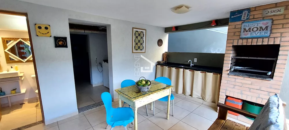 Casa à venda com 3 quartos, 178m² - Foto 4